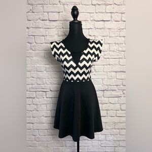 Vibe Sportswear A-line Dress with Cap Sleeves size S